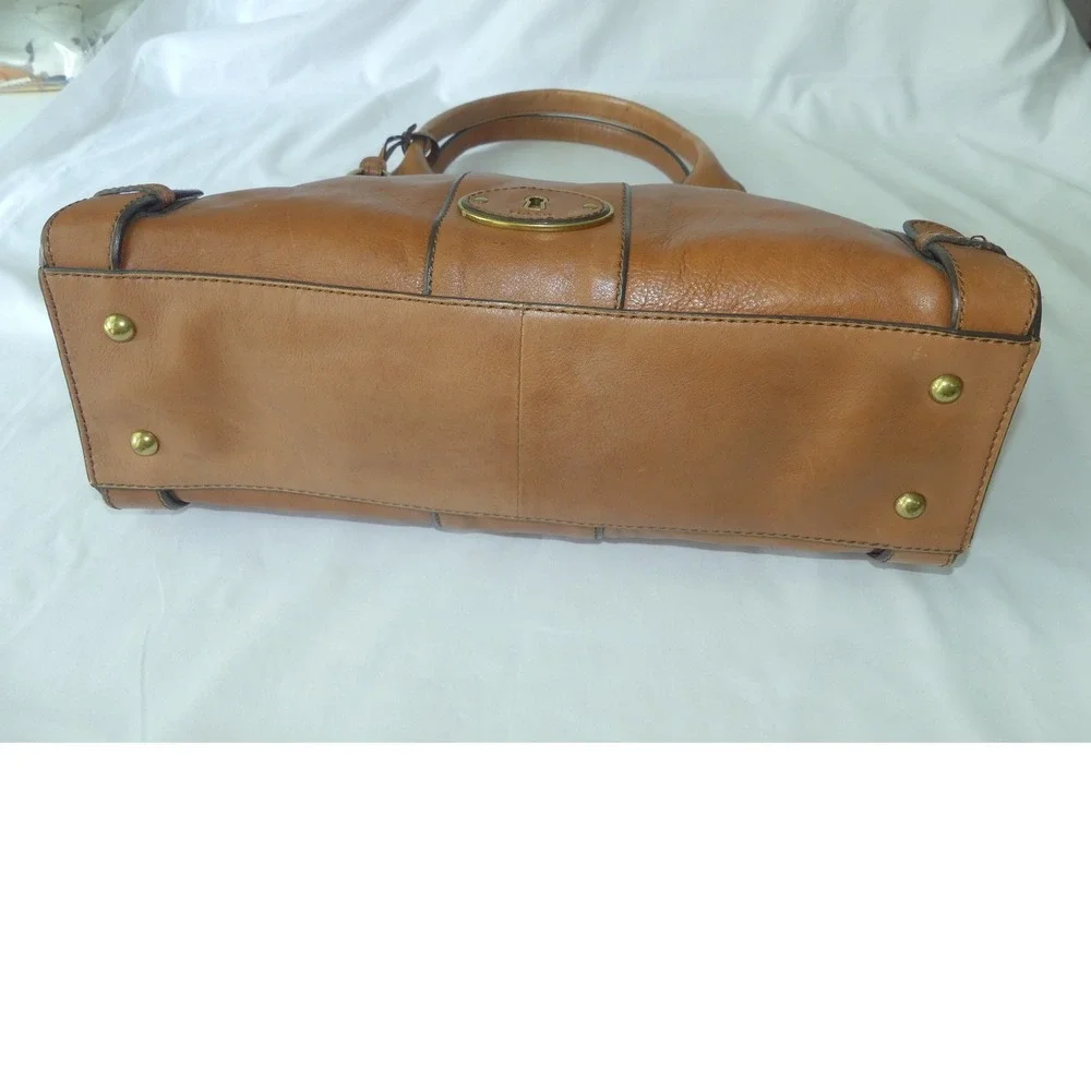 Vintage Fossil Cognac Leather Satchel Reissue Handbag Brass Key Charm Keyhole